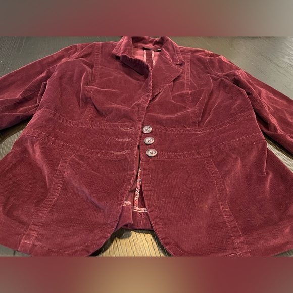 a.n.a A New Approach Red Corduroy Large 3 Button Collared Jacket. Cool Coat - Picture 4 of 6